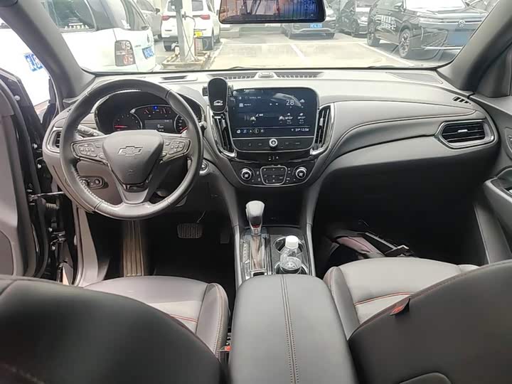 Chevrolet Equinox 2023 2023款 轻混 2.0T RS 智能拓界版