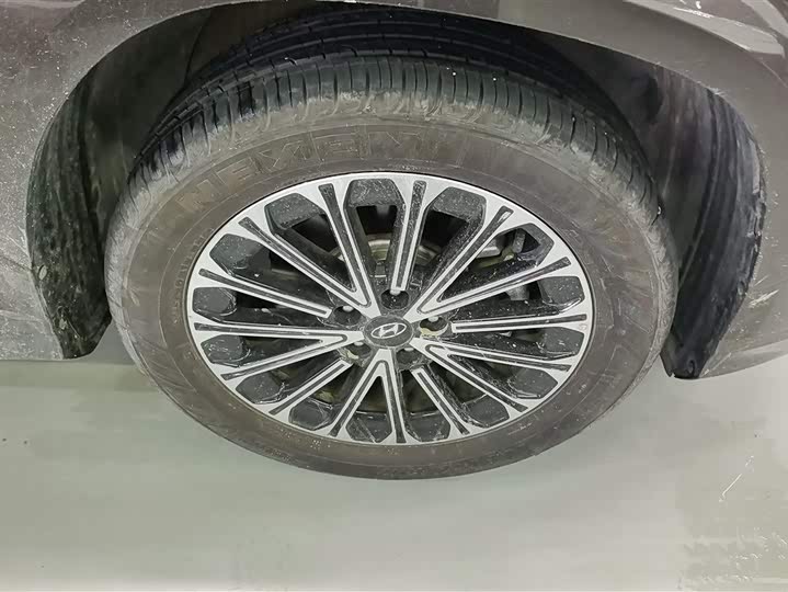 Hyundai Custo 2024 2024款 380TGDi TOP Premium 智爱旗舰版