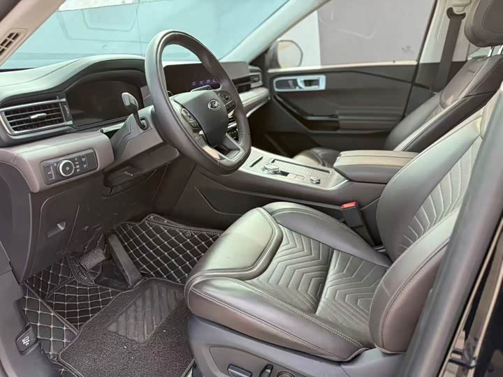 Ford Explorer 2024 2024款 2.3T EcoBoost 四驱钛金版 6座
