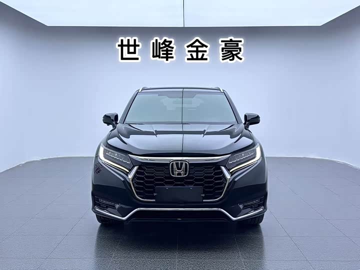 Photo 2 - Honda UR-V