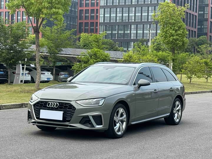 Audi A4 2021 2021款 Avant 先锋派 40 TFSI 时尚动感型