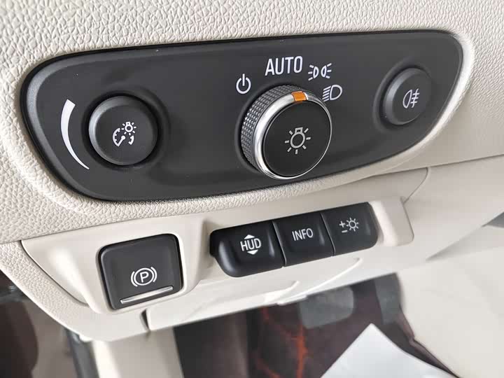 Buick Enclave 2022 2022款 652T 四驱Avenir艾维亚 6座
