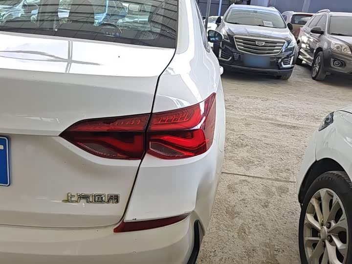 Chevrolet Monza 2023 2023款 1.5L 双离合乐享版