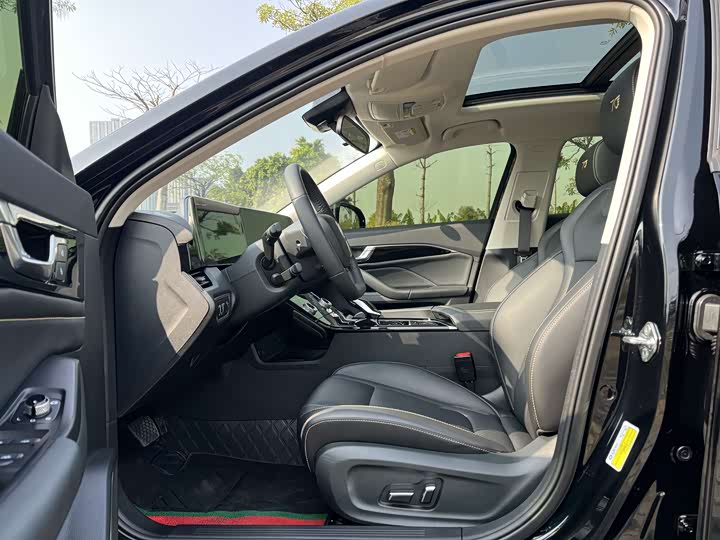 Bestune B70 2023 2023款 第三代 1.5T 自动畅享型