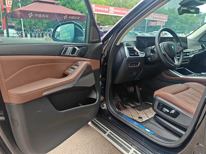 BMW X7 2024 2024款 xDrive40i 领先型豪华套装