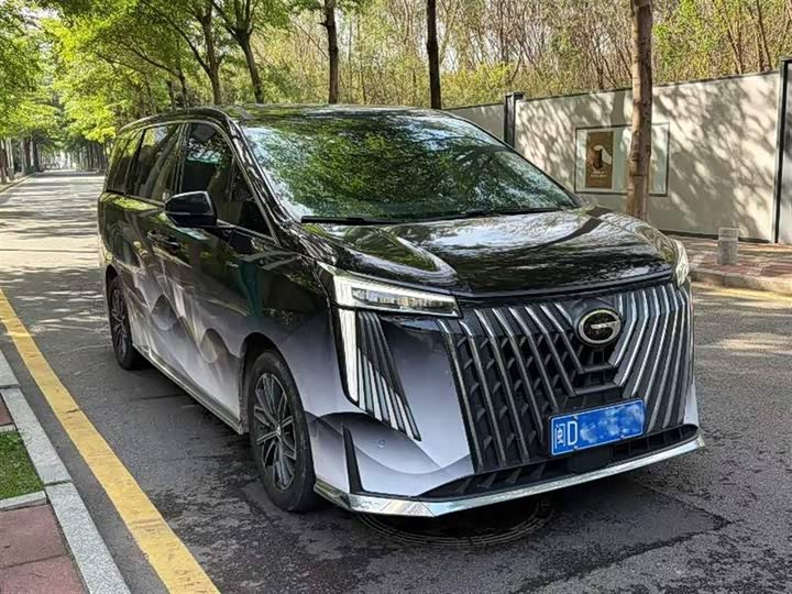 Фото 3 - GAC Trumpchi M8
