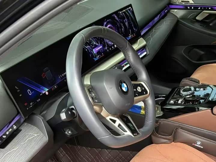 Фото 5 - BMW 5 Series