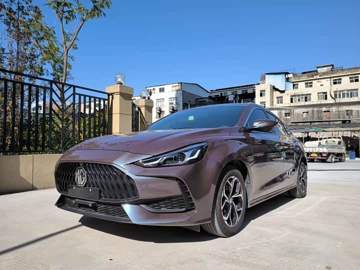Photo 1 - MG Motor 5