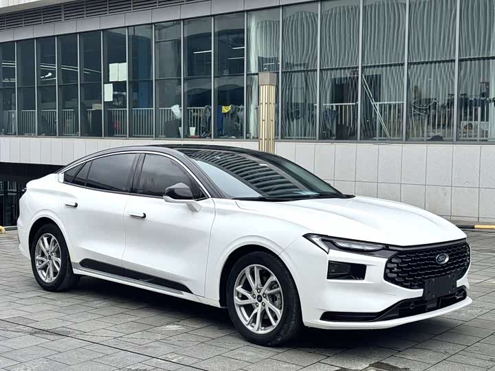 Фото 3 - Ford Mondeo