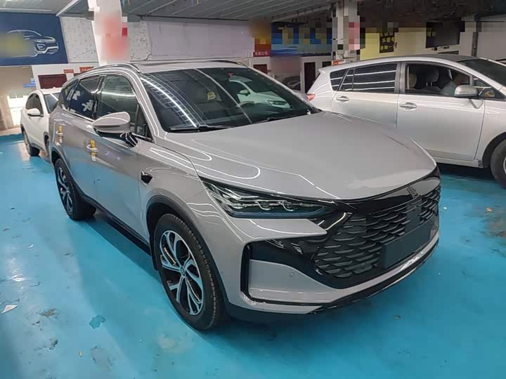2025 BYD Tang Hybrid/EV