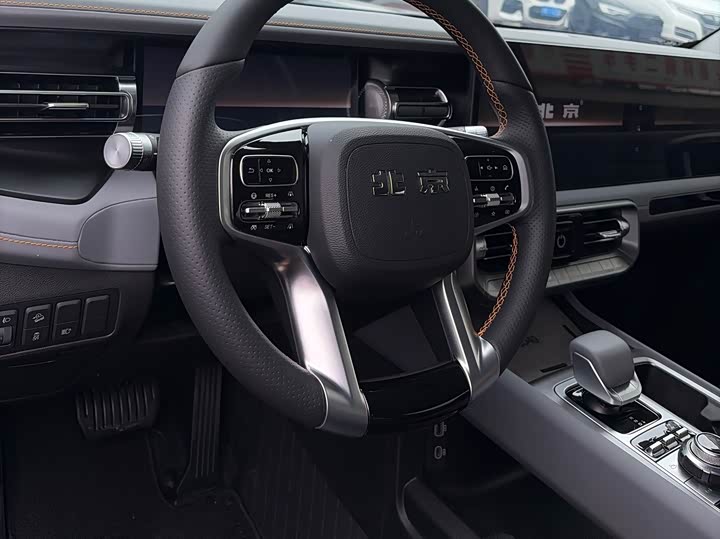 BAIC Beijing BJ40 2026 2026款 2.0T 汽油标准版
