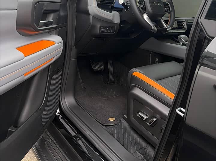 BAIC Beijing BJ40 2026 2026款 2.0T 汽油标准版
