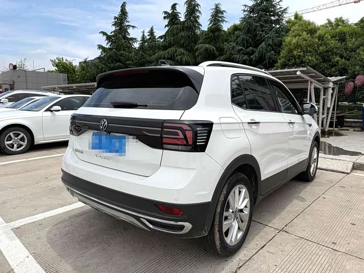 Фото 9 - Volkswagen T-Cross