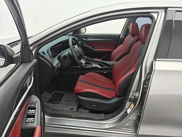 Zdjęcie 5 - Changan Eado Plus