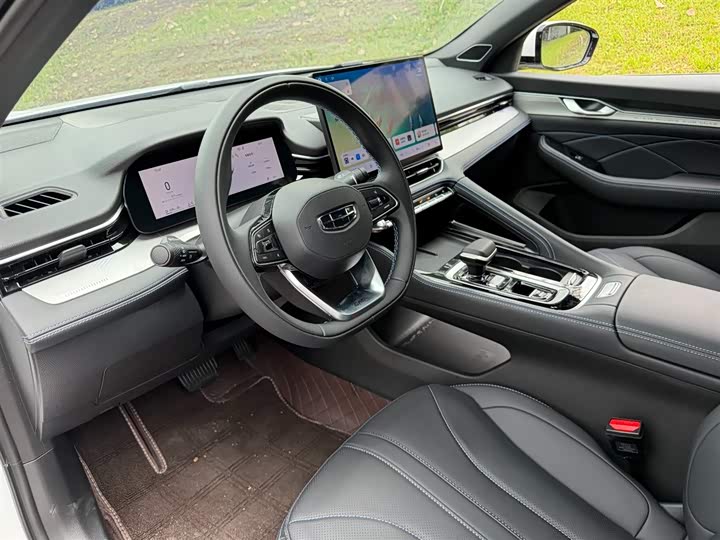 Geely Preface 2026 2026款 东方曜 1.5TD 扶摇版