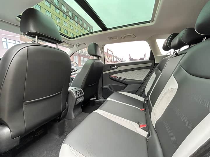 Jetta VS7 2023 2023款 280TSI 自动高光悦享版