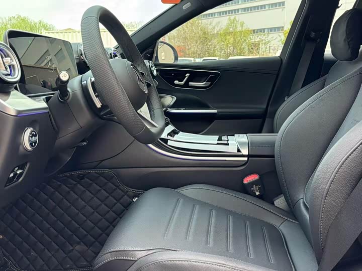 Фото 6 - Mercedes-Benz C-Class