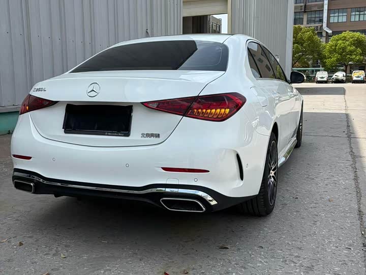 Фото 9 - Mercedes-Benz C-Class