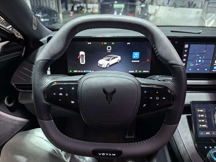Voyah Passion 2024 2024款 PHEV 四驱超长续航旗舰版