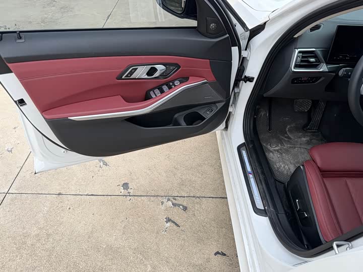 Фото 5 - BMW 3 Series