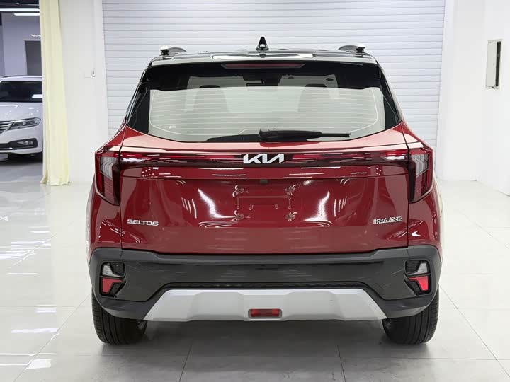 Photo 5 - Kia Seltos