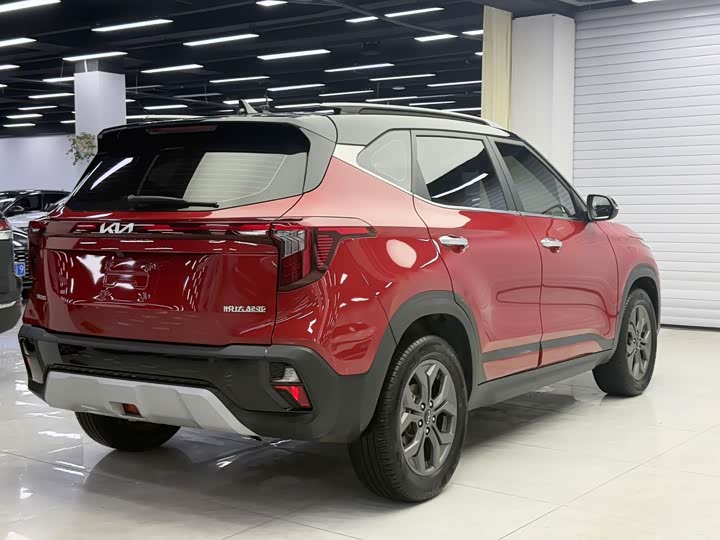 Photo 6 - Kia Seltos