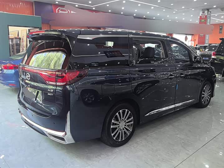 Фото 3 - GAC Trumpchi M8
