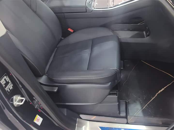 Фото 8 - GAC Trumpchi M8