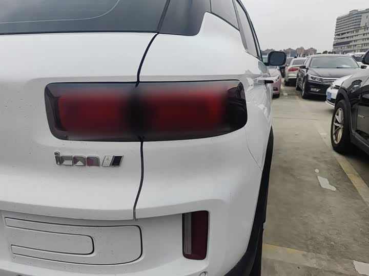 Geely Icon 2023 2023款 1.5TD 巧克力醇臻版