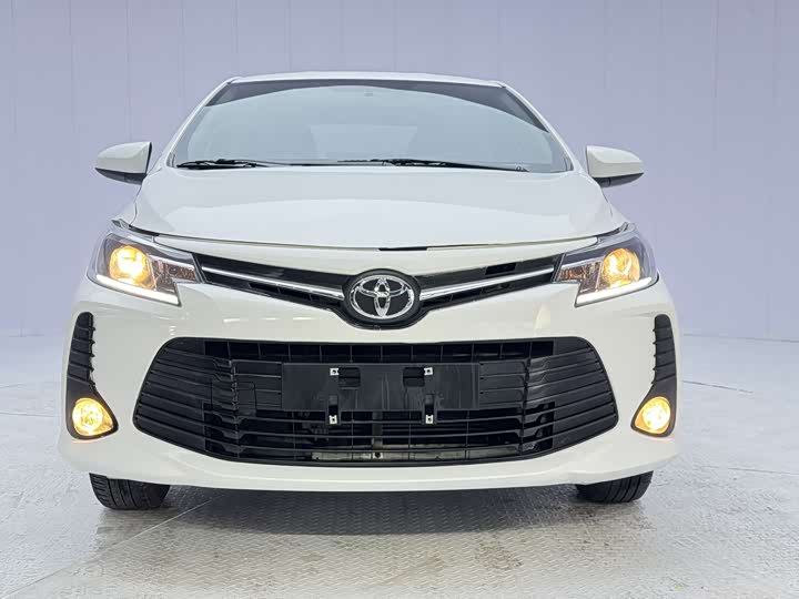 Toyota Vios 2022 2022款 1.5L 20周年纪念版