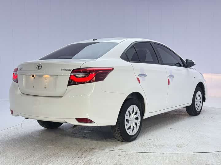 Toyota Vios 2022 2022款 1.5L 20周年纪念版