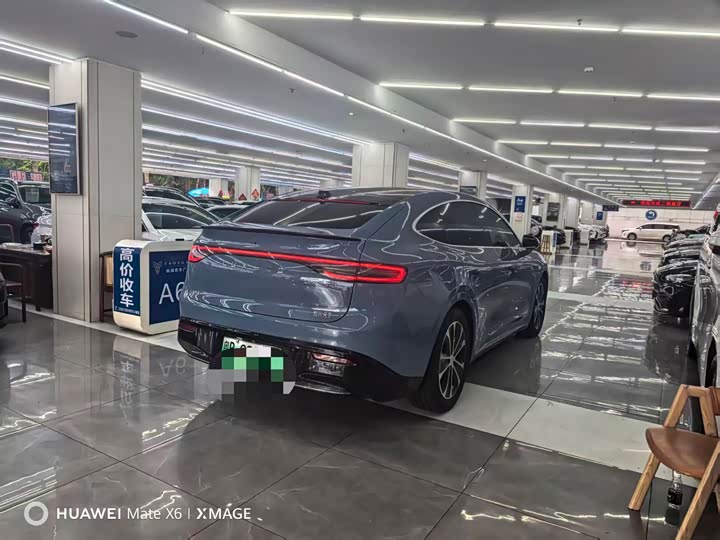 Фото 6 - Luxeed R7
