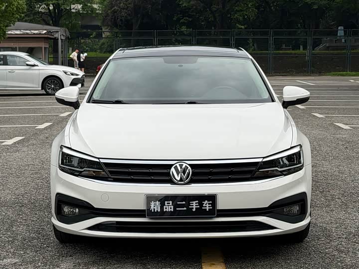 Фото 2 - Volkswagen Lamando L