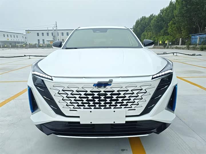 2023 Changan Oshan Z6 Hybrid