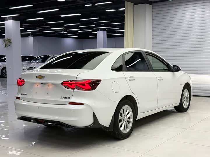 Chevrolet Monza 2023 2023款 1.5L 双离合悦享版