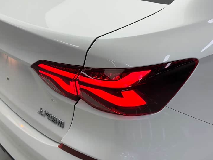 Chevrolet Monza 2023 2023款 1.5L 双离合悦享版