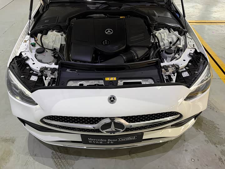 2025 Mercedes-Benz C-Class Hybrid