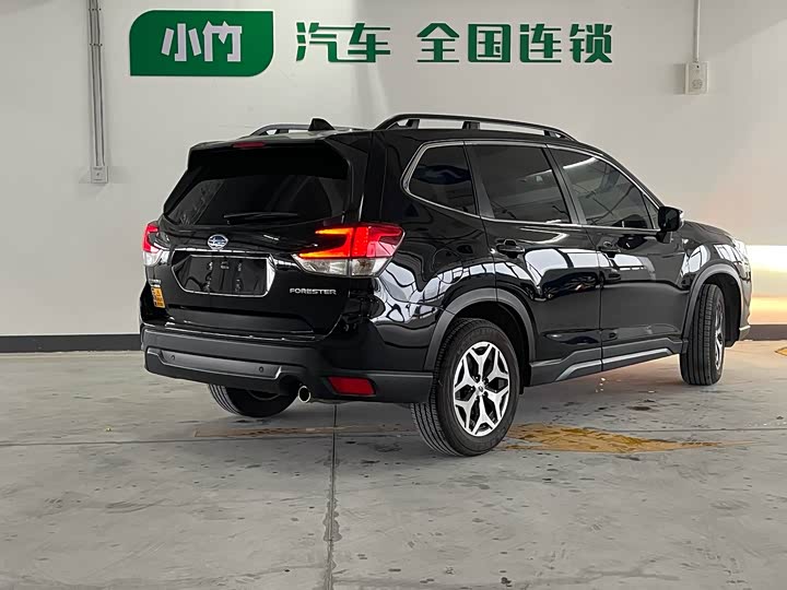 Zdjęcie 8 - Subaru Forester