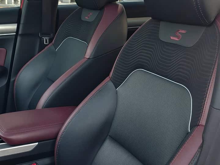 Geely Coolray 2020 2020款 PRO 260T DCT Battle