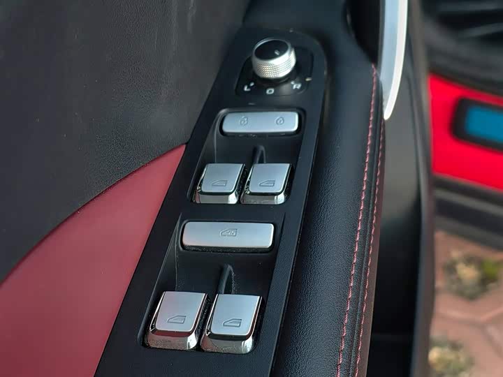 Geely Coolray 2020 2020款 PRO 260T DCT Battle