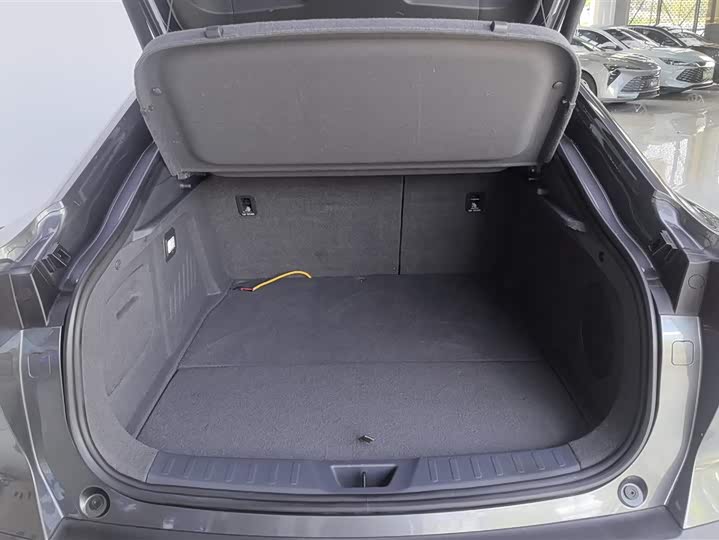 Фото 4 - Changan Deepal SL03