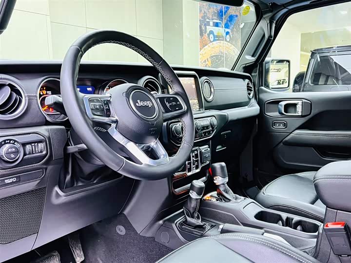 Jeep Gladiator 2022 2022款 3.6L 先行版