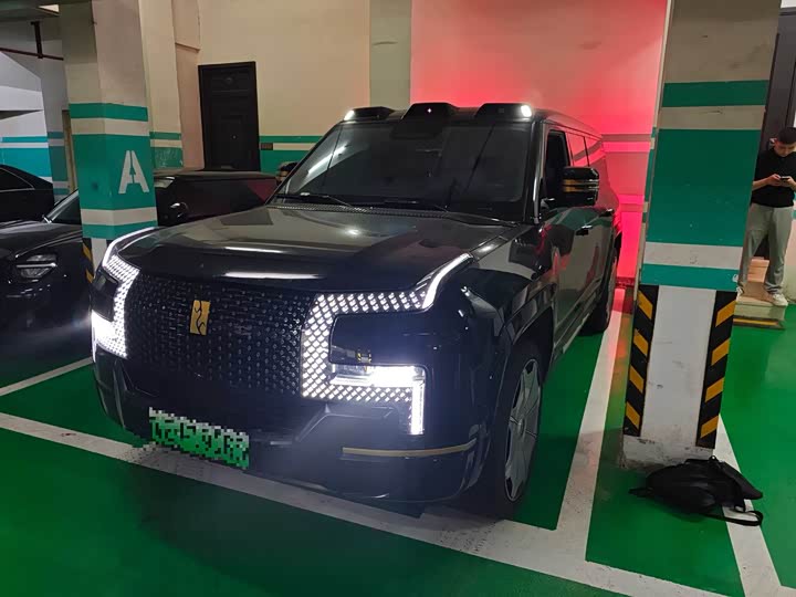 2026 BYD Yangwang U8 L