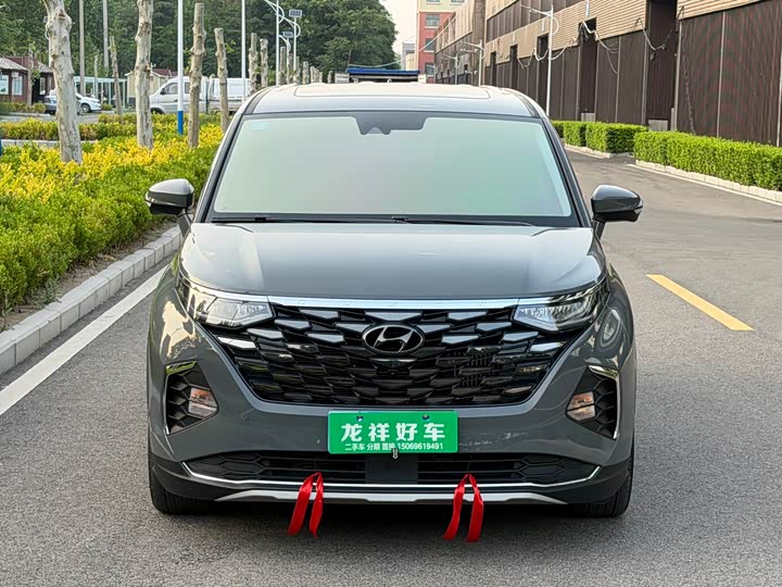 صورة 2 - Hyundai Custo