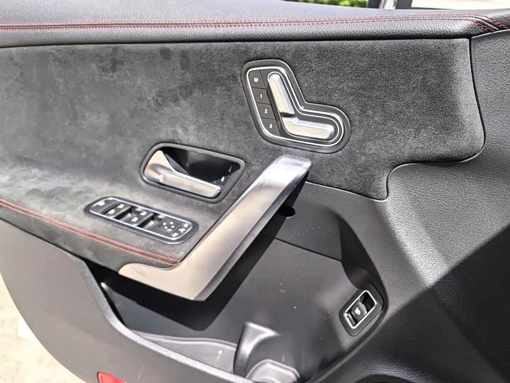 Mercedes-Benz CLA-Class 2022 2022款 CLA 200