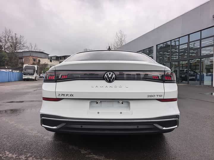 Фото 3 - Volkswagen Lamando L