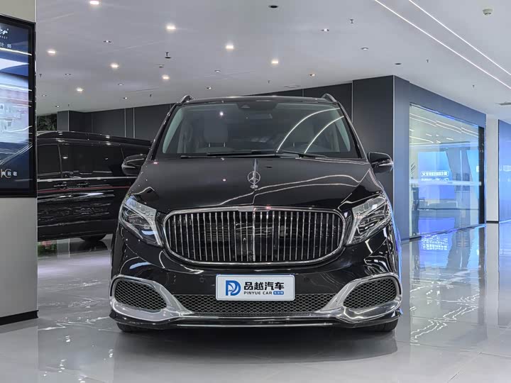 Фото 2 - Mercedes-Benz V-Class