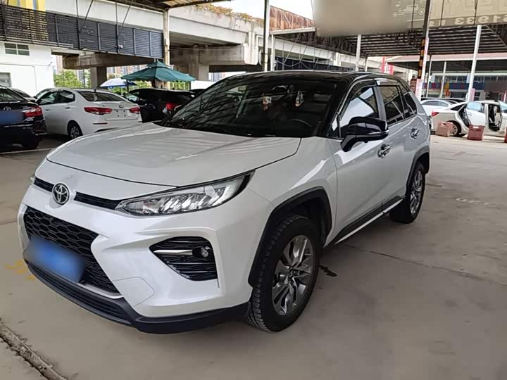 Фото 2 - Toyota Wildlander