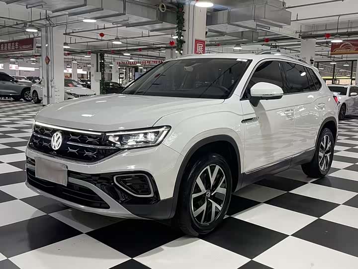 Фото 1 - Volkswagen Tayron