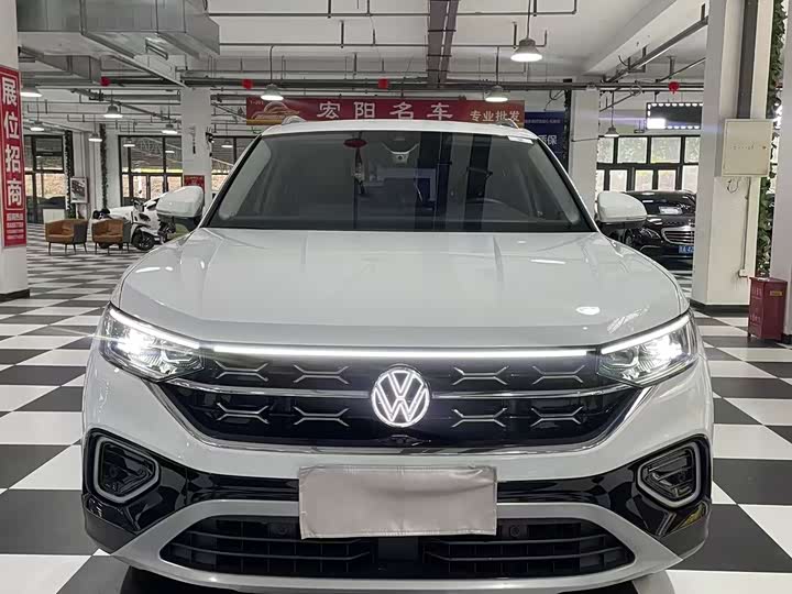 Фото 2 - Volkswagen Tayron
